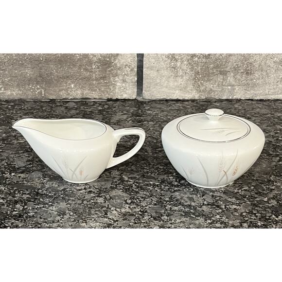 Vintage Platinum Wheat Lidded Sugar Bowl & Creamer Fine China of Japan - Picture 1 of 16